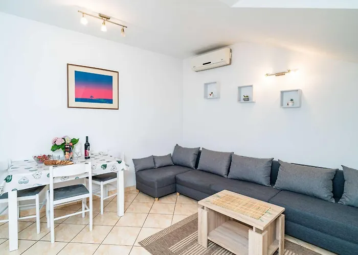 Matej - One Bedroom Rtava S Dakse Lejlighed *