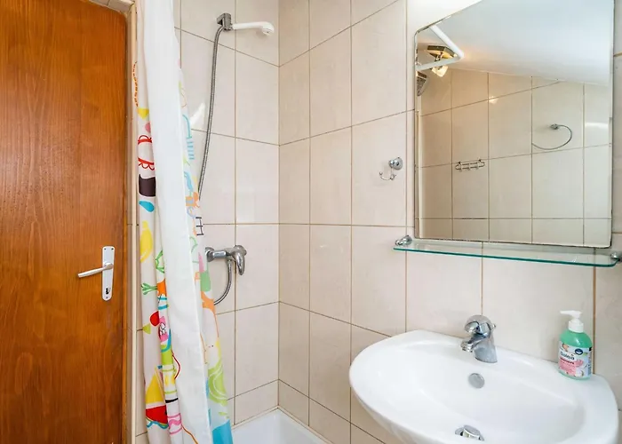 Matej - One Bedroom Rtava S Dakse Lejlighed *