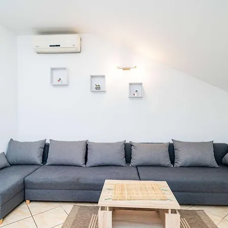 公寓 Matej - One Bedroom Rtava S Dakse *