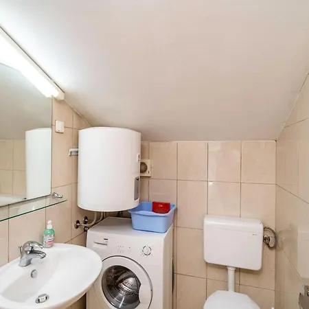 Matej - One Bedroom Rtava S Dakse Apartmán Dubrovník