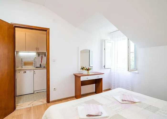 Matej - One Bedroom Rtava S Dakse Διαμέρισμα