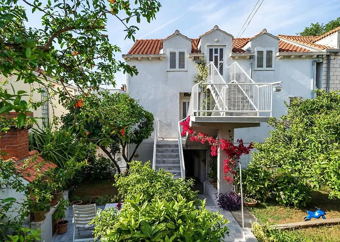 Matej - One Bedroom Rtava S Dakse Διαμέρισμα