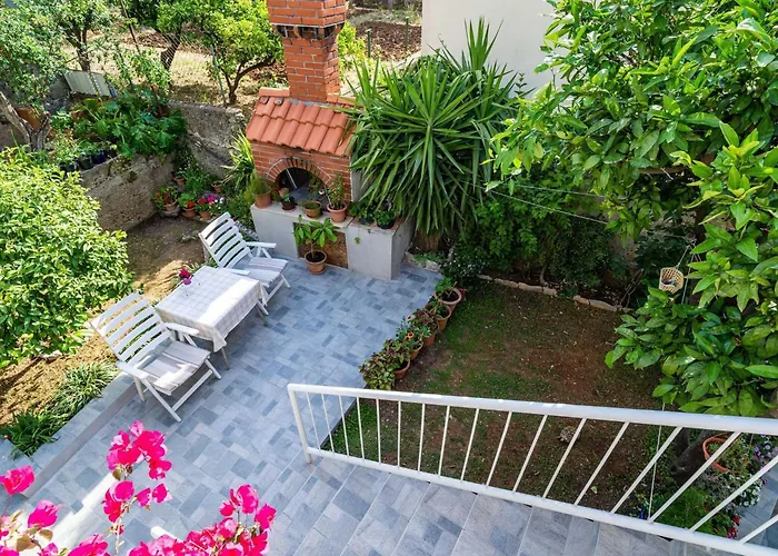 Matej - One Bedroom Rtava S Dakse Ντουμπρόβνικ