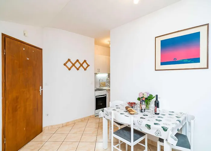 Matej - One Bedroom Rtava S Dakse דירה דוברובניק